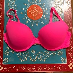36C Victoria Secret PINK Wear Everywhere Demi Bra